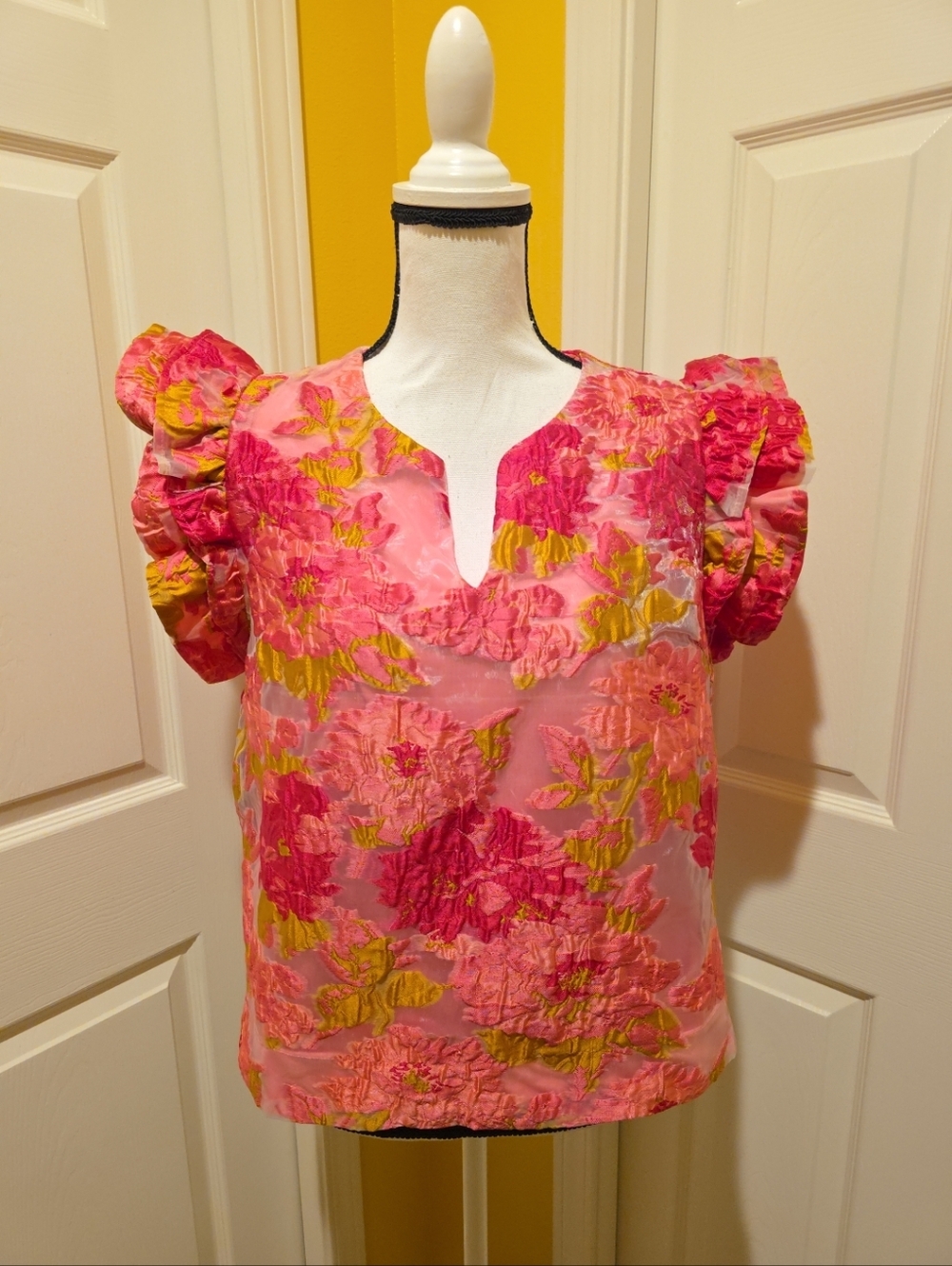 JODIFL PINK FLORAL BLOUSE, SIZE L, NEW